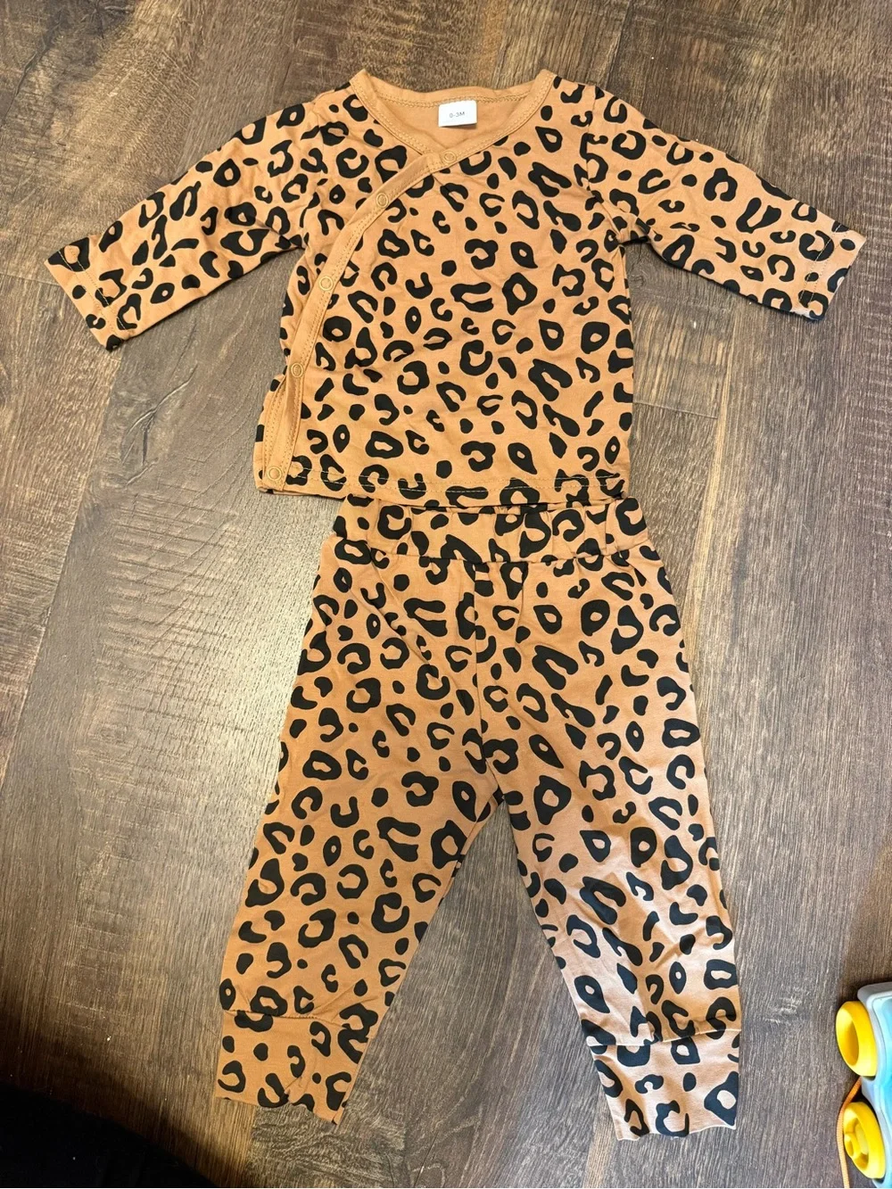 Kids Leopard Print Pajama Set - Brown